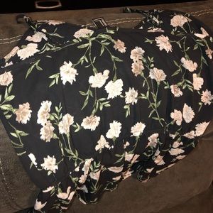 Cute forever  21 fresh flowery blouse